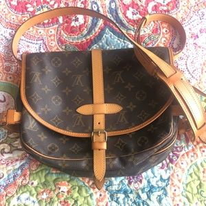 Louis Vuitton Samsur 30